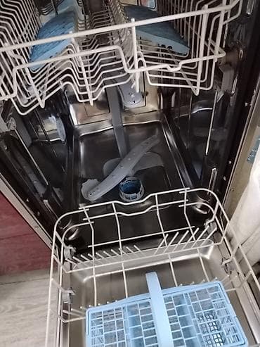 par utuleri: Indesit DS50 051 qabyuyan maşın - Rəng: gümüşü (inox) - Ön paneldə — 2