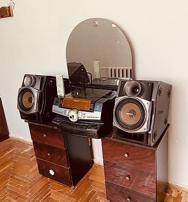 islenmis maqintafon: Sony lbt zux 10d model. Tam işləkdir. Pult antena aux kabel aux fm am — 2