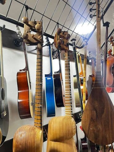 gitara mahnilari turk: Tarlar Tar, uzun saplı; İran, Azerbaycan, Türkiye'de kullanılan telli — 5