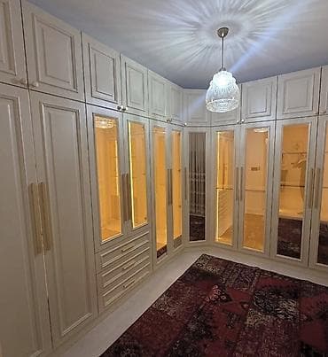 uzun: Künc yerləşimli, klassik üslubda qarderob sistemi - L‑şəkilli dizayn — 2