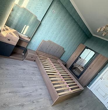 Soyuducu 290 ₼ Yaxşı vəziyyətdə Biryussa2 kameralı, hündürlük 2 metr — 1
