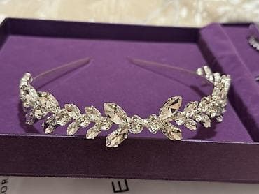 gumis: Kristal daşlı zərif saç taci - Material: gümüşü tonlu metal karkas — 1