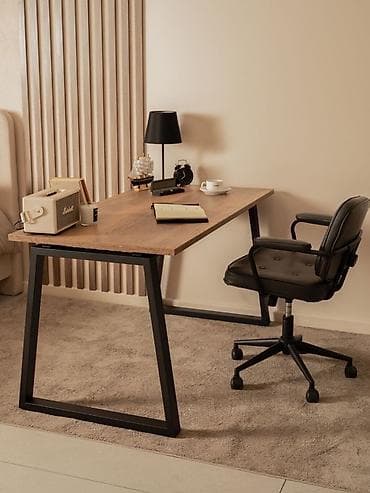 Kompüter masası, Açılmayan, Laminat, Dördbucaq masa