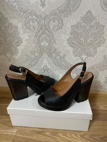 босоножки новые 36 размер: Размер: 37, Новый — 1