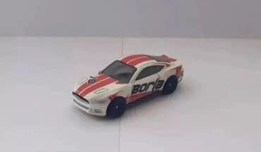 Təcili Satılır. Endirim Var. Ford Mustang sport modelka satılır.USA