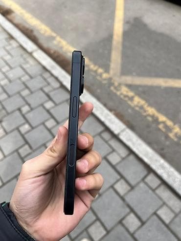 iphone 9 telefon: Qara, Face ID — 3