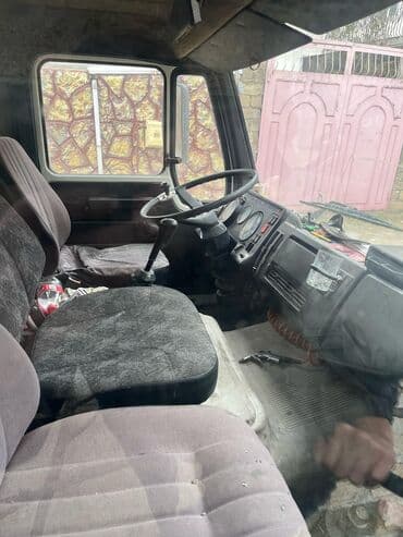 w202 ön şüşə: Təcili satilir xadavoy əla vəziyyətdədir — 3