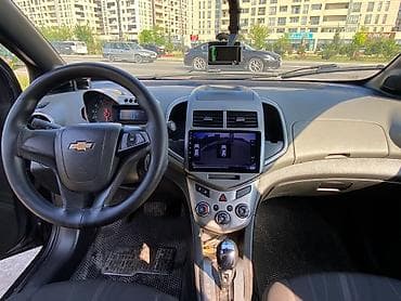 vaz 21 014: Chevrolet Aveo: 1.4 l | 2015 il Sedan — 9