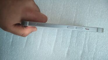 Mobil telefon və aksesuarlar: IPhone 13, Gümüşü, Face ID — 7