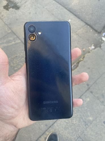 alcatel one touch: Samsung Galaxy A04, 32 GB, Face ID — 2