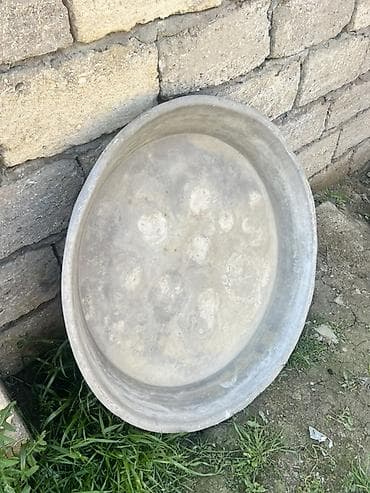 Mətbəx aksesuarları: Alüminium iri sininin xeyir ser Testi Leyen (ləngər) təsviri - — 2