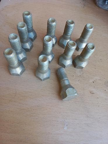 boltlar: 12 edet teker boltu 12 azn ünvan Gəncə 055 530 50 06 — 1