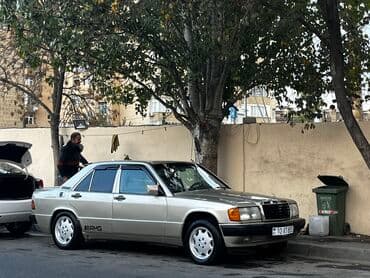 turbo az c class: Mercedes-Benz 190: 2 l | 1991 il Sedan — 29