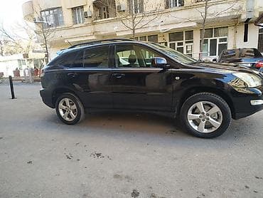 Aksesuarlar və tüninq: Lexus RX (qara rəng, krossover/SUV) Şəhər: Bakı Marka: Lexus — 2