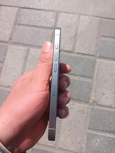 iphone kreditle: IPhone 15 Pro, 128 GB — 5