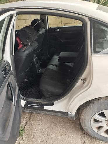 bmw e39 radiator: Volkswagen Passat: 1.8 l | 2002 il Sedan — 2