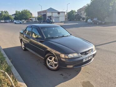 s150 satılır: Opel Vectra: 1.8 l | 1998 il 315000 km Sedan — 4