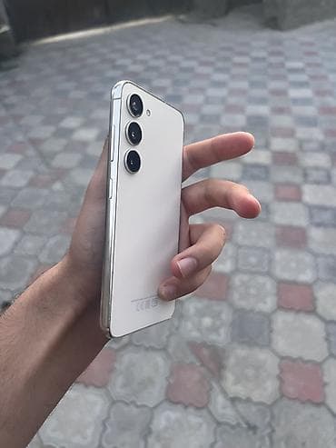 samsung a 5 ekran: Samsung Galaxy S23, 256 GB, rəng - Ağ, İki sim kartlı — 1