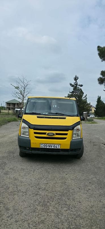Ford Transit: 2.2 л | 2009 г. Фургон