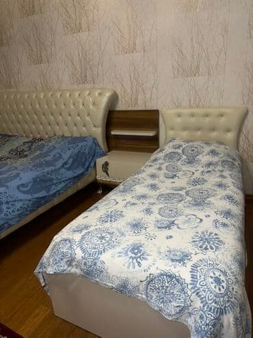 детская парта со стульчиком: Для девочки и мальчика, Односпальная кровать, Письменный стол — 4