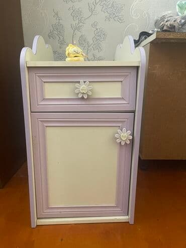 usaq otagi ucun dolab: Usaq kravati ucun dolab — 1