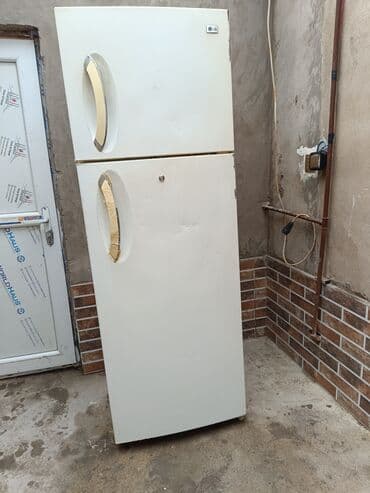 2 qapılı LG Soyuducu Satılır, rəng - Ağ