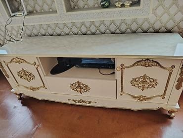 usaq carpayi: Klassik-lüks üslubda tam mebel dəsti satılır təcili. Şəkildə — 10