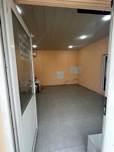 Mənzillər: Obyekt icarəyə verilir. Ərazi olaraq Yeni Ramanada, Cavid Cabarzadə — 3