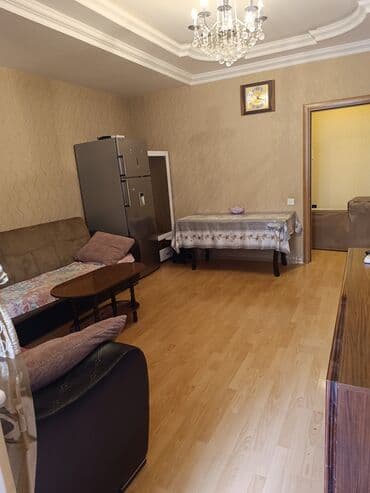 gəncə mənzil: Xirdalan Abseron gencler seherciyi 2 otagli orta temirli esyali ev — 1