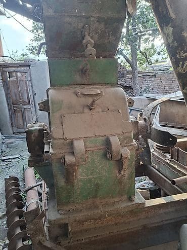 Biznes üçün avadanlıq: Sənaye tipli çeynəyici/qlavçik (dönər bıçaqlı crusher) - Material — 1