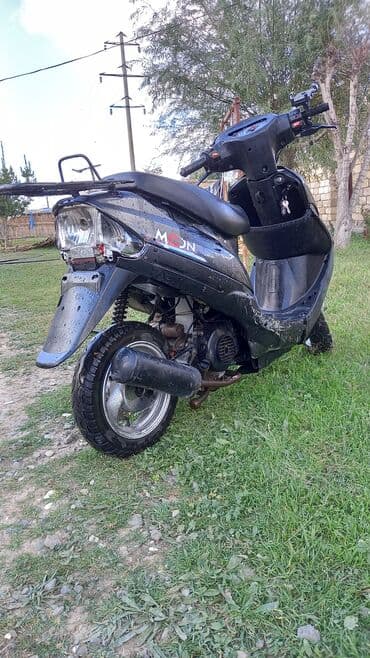 чехол для авто: Moon - MOPED, 50 sm3, 2024 il — 3