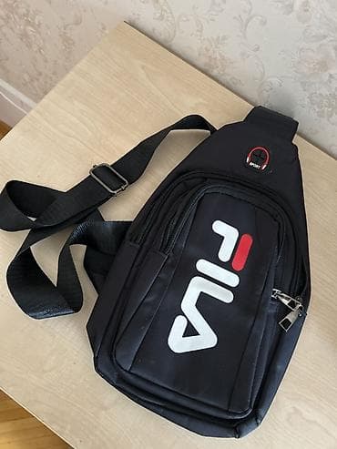 velosiped ural: Çiyin üçün tək kəmərli şəhər/sport çantası - Rəng: qara - Ön hissədə — 1