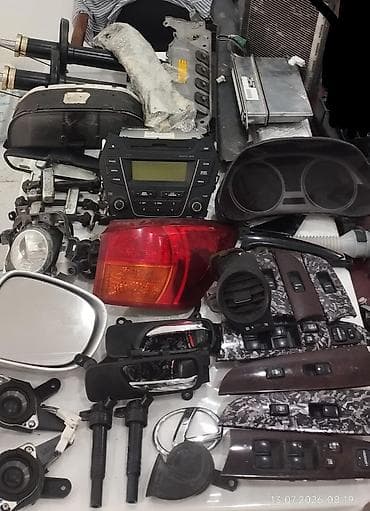 masin salonu: Lexus IS 250 üçün ehtiyat hissələri Təsvir: - Lexus arxa baqaj qapağı — 4