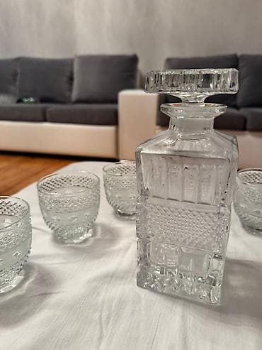 servis: Kristal qraf və stəkan dəsti viski - Dəst tərkibi: 1 ədəd kvadrat — 3