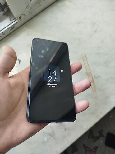 nomrə satışı: Mi 11 lite satılır əlim yandıda çox cuzi endirim olunacağ ideal — 2