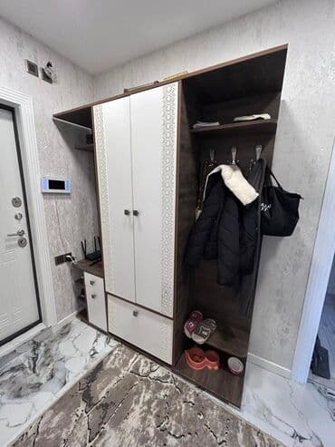 Кресла: Шкаф в прихожей — 1