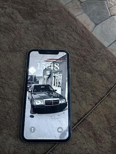 ayfon 7 ekran: IPhone 11, Зеленый, Face ID — 2