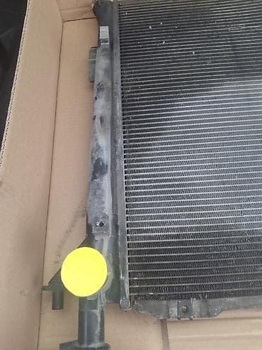 traktor radiatoru: Hyundai 2010, 2009 il, Orijinal, İşlənmiş — 2