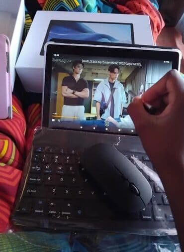 Planşetlər: Planşet satılır, içərsində + klaviatura + siçan + kabro qələmi ( — 2