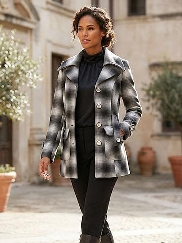 Məhsul: Qadın geyim və ayaqqabı dəsti - Qara-bej iki rəngli, dizə