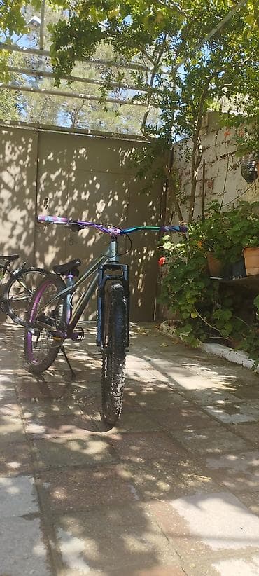 velosiped kameri: 26 ölcü velosipedin hec bir problemi yoxdur sadəcə amortizatrın qapagi — 3