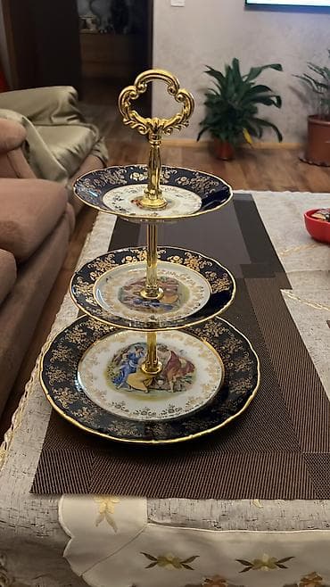 genc oglan tortları: Tort və şiriniyyat qabı — 1