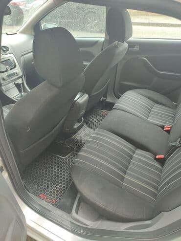 4 göz mercedes e 240: Ford Focus: 1.6 l | 2010 il 251000 km Hetçbek — 3