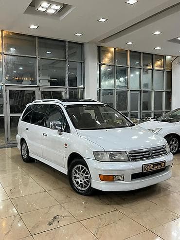dırmıq satışı: Mitsubishi Chariot: 0.1 l | 2007 il 300000 km Van/Minivan — 1