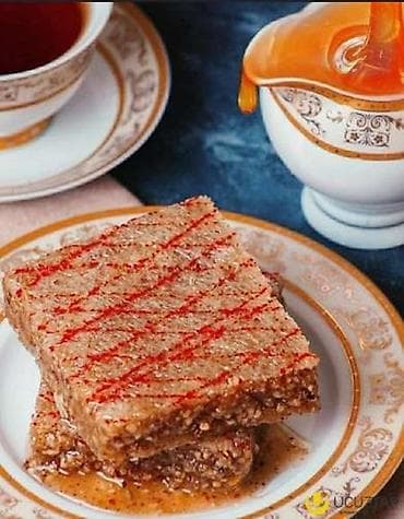 qar tekeri: Salam Sweettes şirniyyat şəbəkəmizə təqdimatci(reklamci) xanimlar — 2