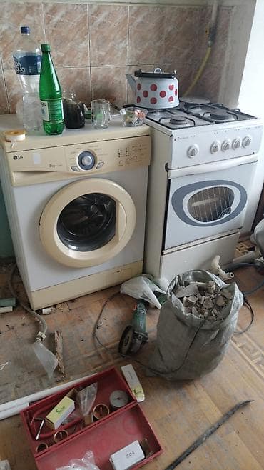 İşlənmiş, 3 qapılı, Siyirməli, Qəhvəyi, Taxta, Açılan, Düz dolab — 9