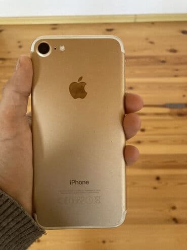 iphone 2: IPhone 7, 128 GB, Qızılı, Qırıq — 1
