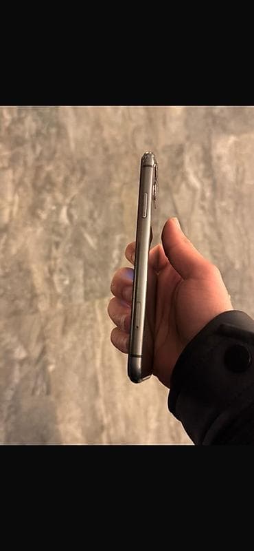 telefonlar ayfon: IPhone 11, Qara, Face ID — 3