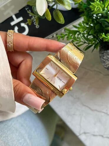 qadın qızıl saatların qiymətləri: Yeni, Qol saatı, Guess, rəng - Qızılı — 1