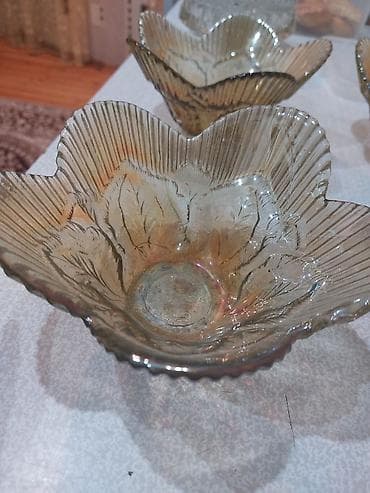 qab qurudan: Şüşə qab dəsti – 4 ədəd - Material: qalın, yarımşəffaf şüşə - Rəng — 2